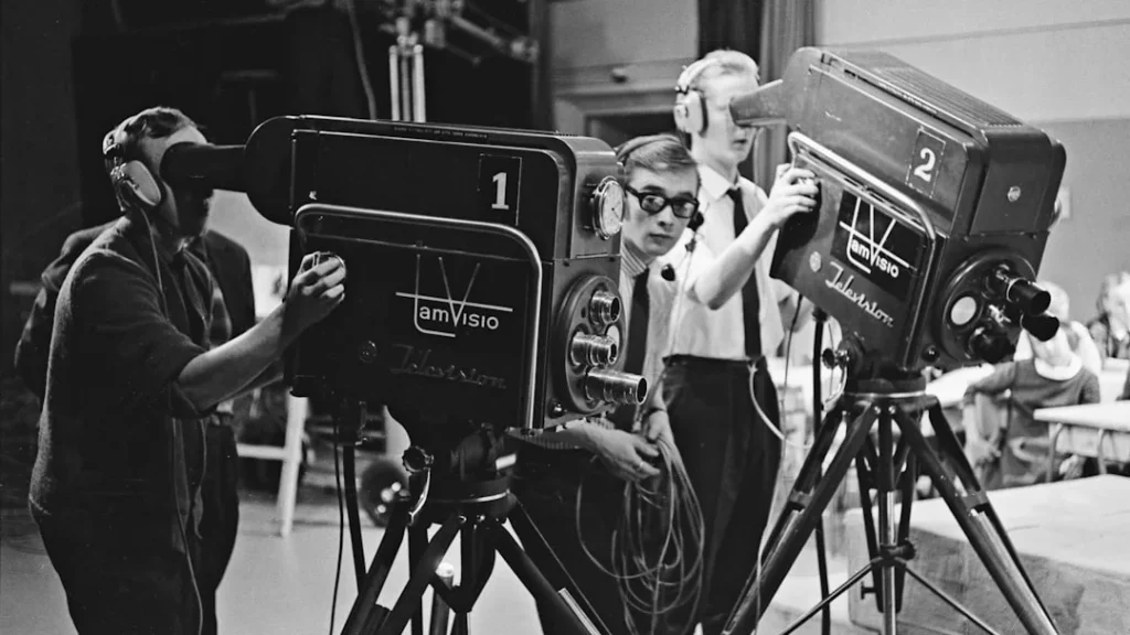 What is the Smart IPTV App?