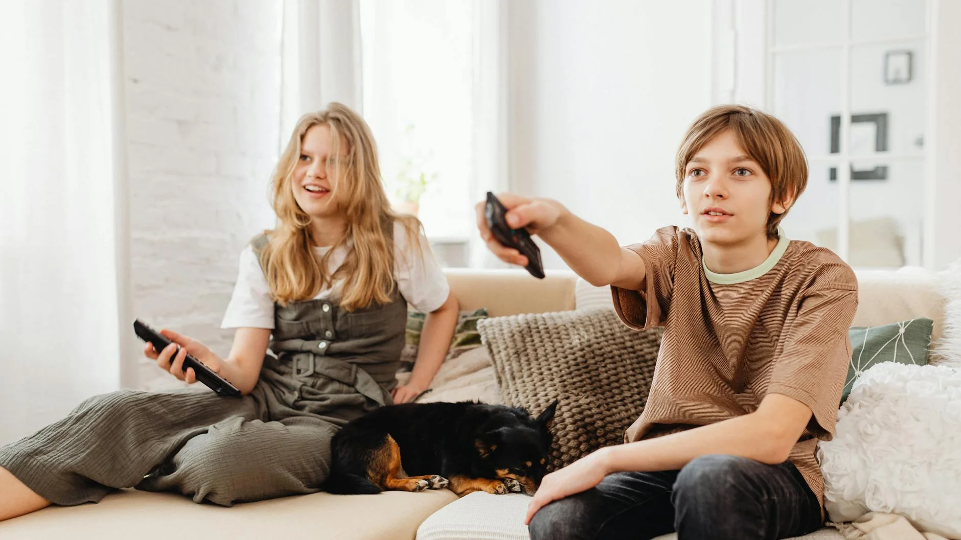 IPTV Smarters Pro Black Screen on Android 14 (Solved)